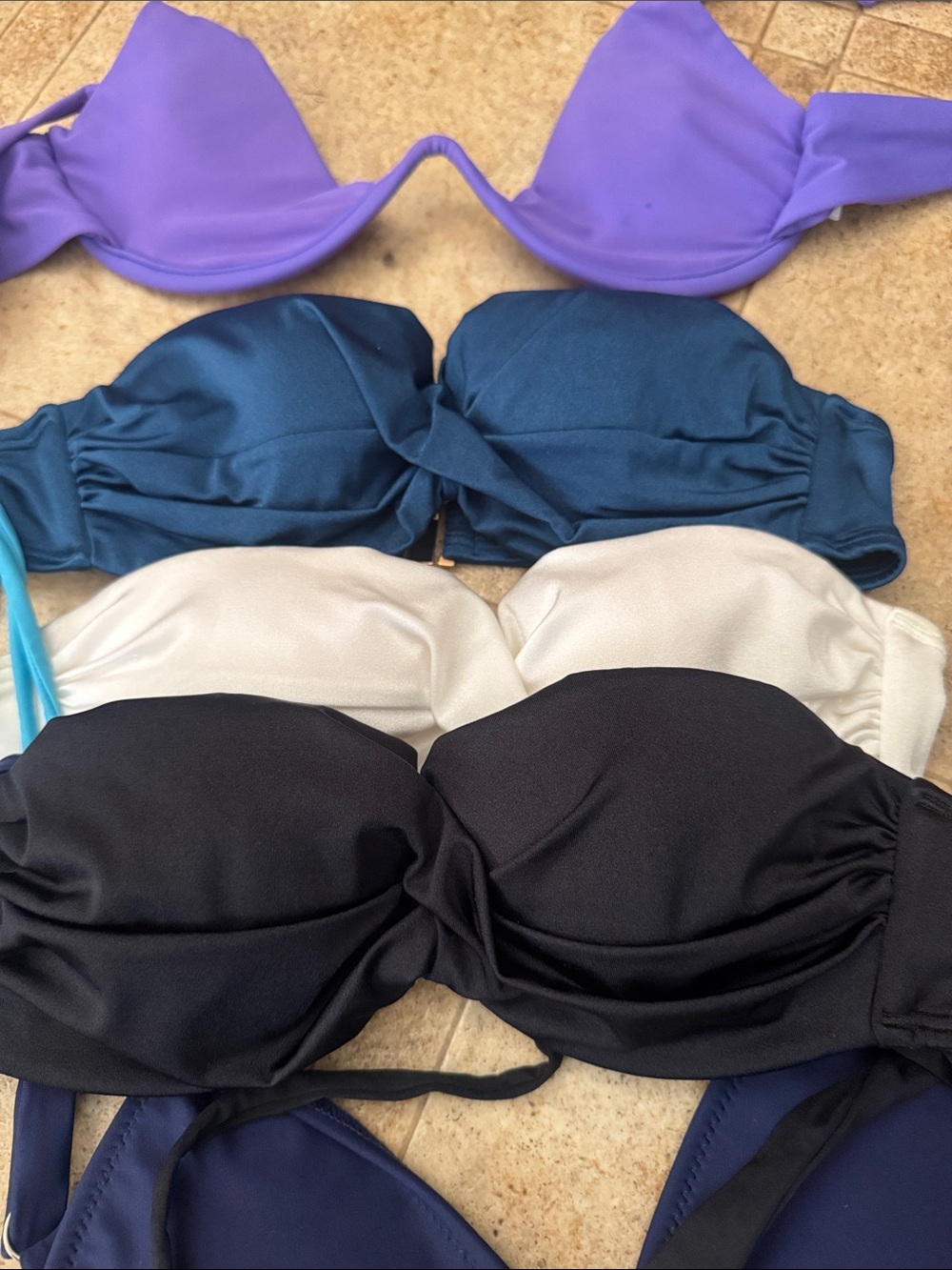 Bikini Bundle - Picture 5 of 9